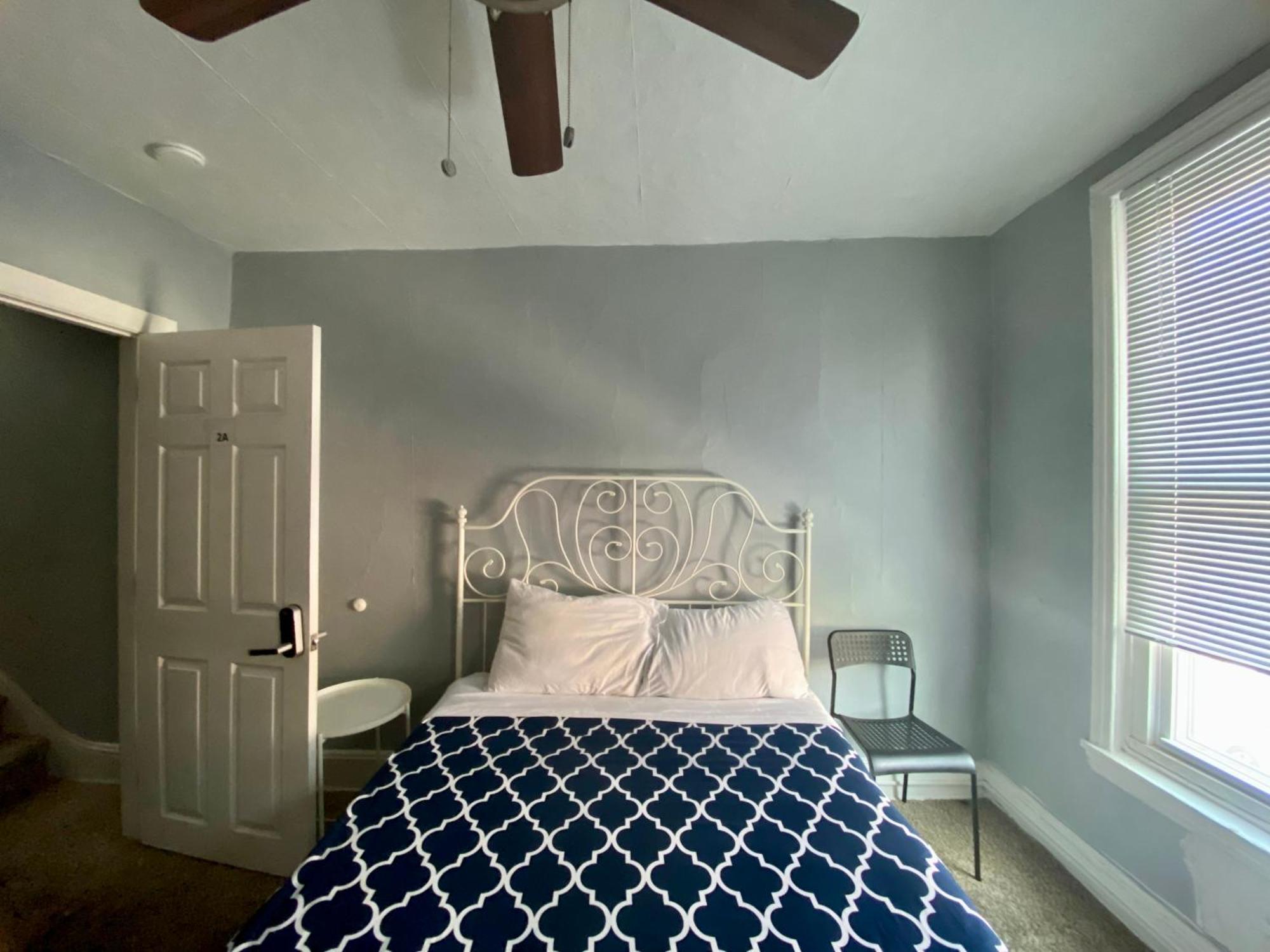 Clover 2900 - Apartment And Rooms With Private Bathroom Near Washington Ave South Philly Filadélfia Quarto foto