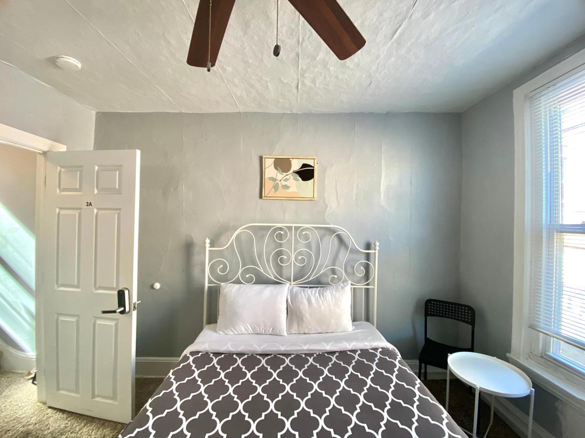 Clover 2900 - Apartment And Rooms With Private Bathroom Near Washington Ave South Philly Filadélfia Exterior foto